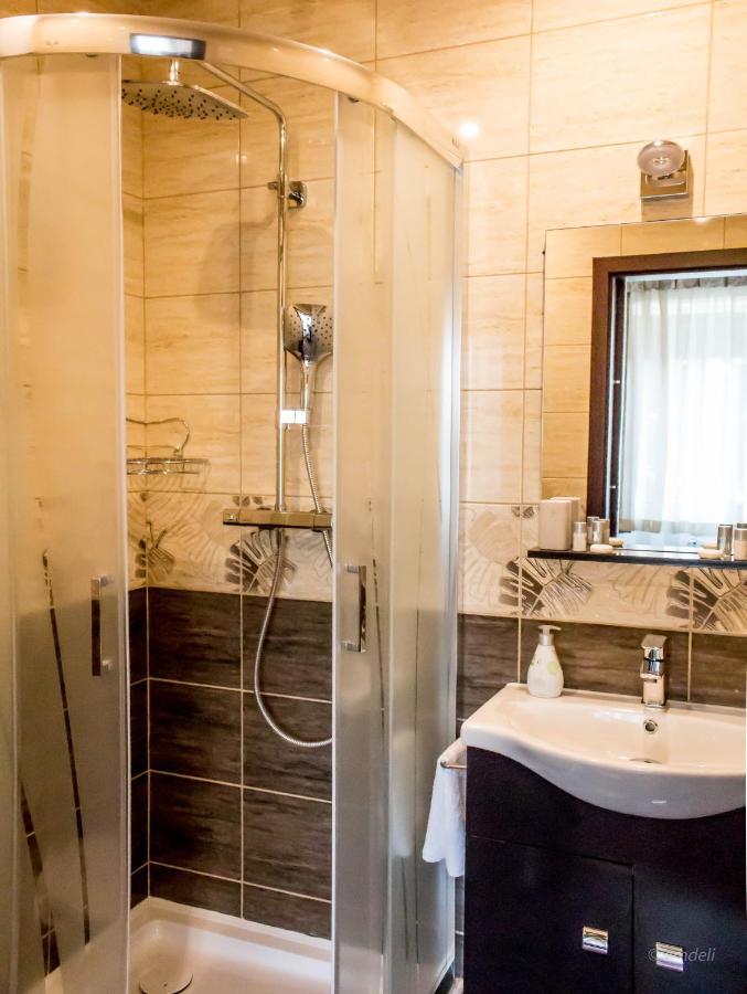 Control Motel Jaszbereny Luaran gambar
